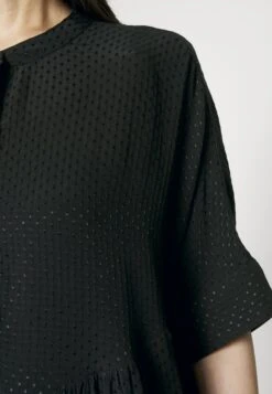 Selected Femme Slfirene Viola Ss Noos - Vestido Camisero - Black -OXMO Ventas 0801c44f52f748d7aef0fee8c3081963