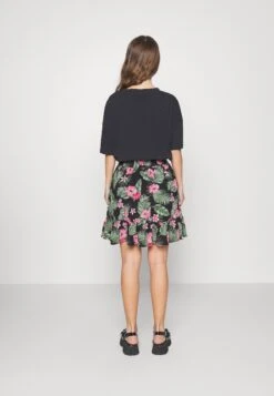 Pieces Petite Pcnya Skirt - Falda Acampanada - Loden Frost/Palms -OXMO Ventas 12600bd1371e4512be45ccf8d83247d1