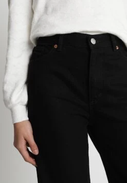 Monki Vaqueros Bootcut - Black -OXMO Ventas 142b2166dcb84441802d79081ff733de