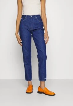 Calvin Klein Jeans Mom - Vaqueros Boyfriend - Denim Medium
