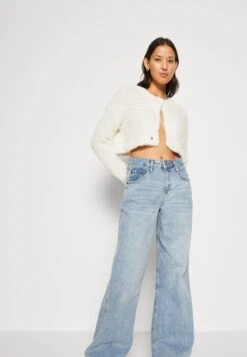 BDG Urban Outfitters Puddle- Vaqueros Boyfriend - Light Vintage -OXMO Ventas 1ece3ca92ac14ef08285c711644b7ab9