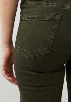 Odd Molly Ardelia - Vaqueros Rectos - Olive Green -OXMO Ventas 258af69f1a7045e78625799f31e08cbe