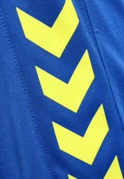 Hummel Hmlcore Xk Poly- Pantalón Corto De Deporte - True Blue Blazing Yellow -OXMO Ventas 30e781cdfd384cc19b7e87460e6828e8