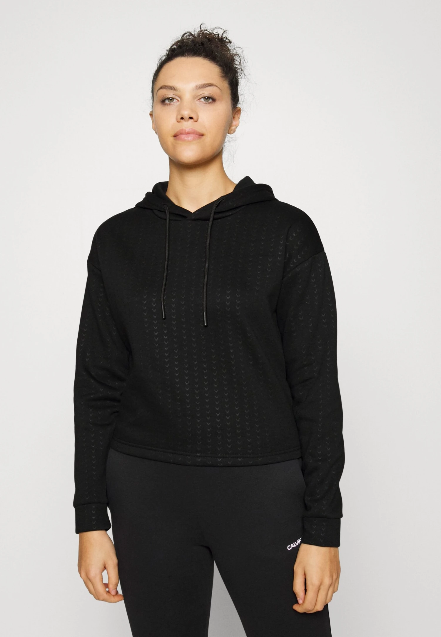 Only Play Onpomran Hood Brush- Jersey Con Capucha - Black 3 Only Play Onpomran Hood Brush- Jersey Con Capucha - Black