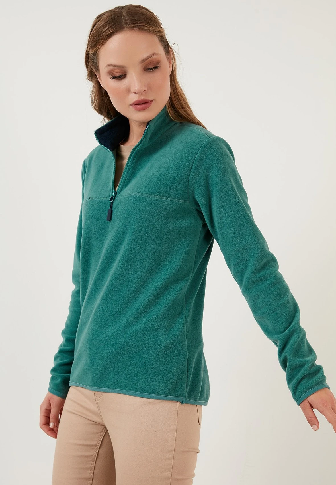 LELA Slim Fit - Forro Polar - Light Green 4 LELA Slim Fit - Forro Polar - Light Green - Imagen 2