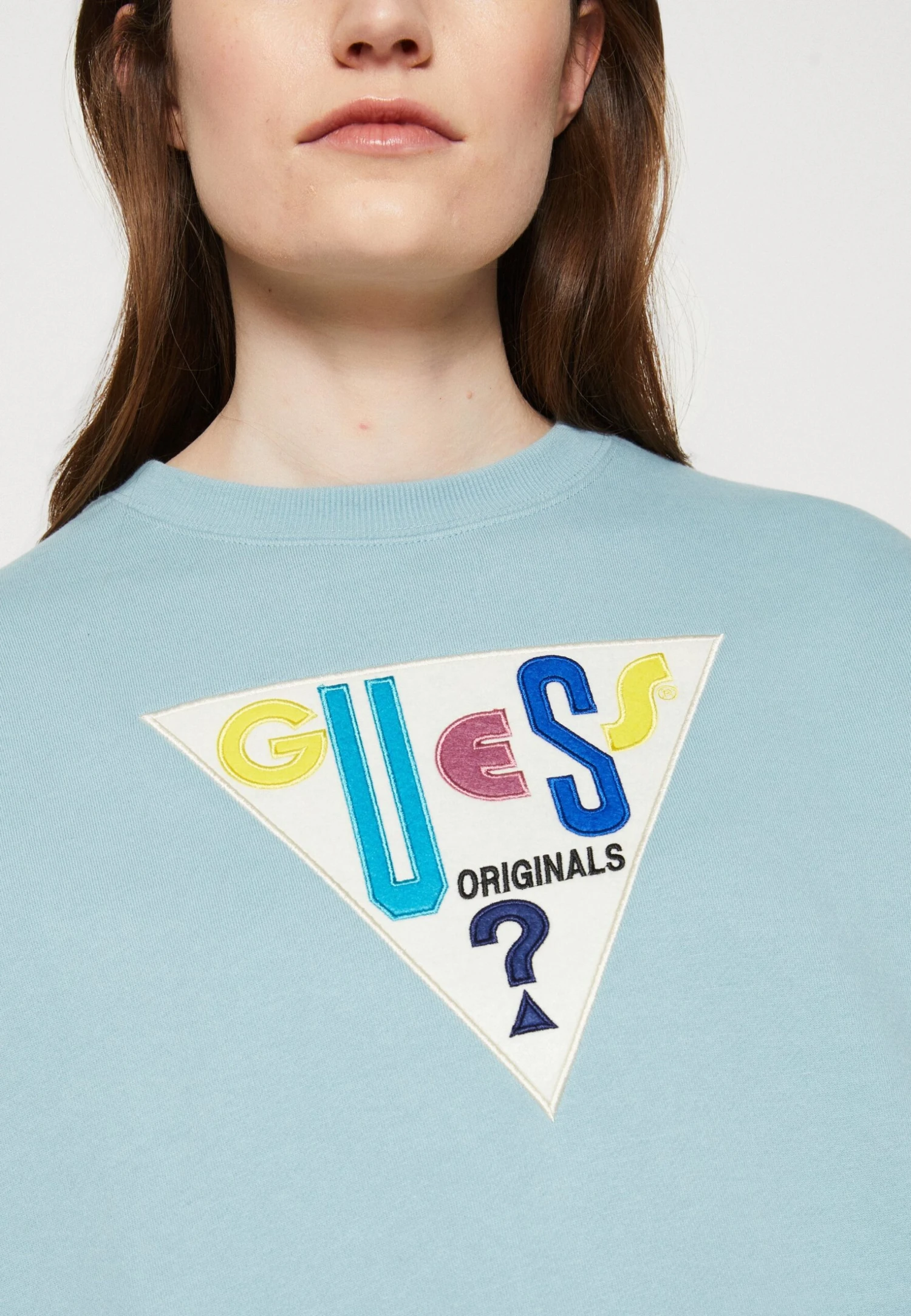 Go Gia Logo Crewneck - Sudadera - London Sky Multi 8 Go Gia Logo Crewneck - Sudadera - London Sky Multi - Imagen 6