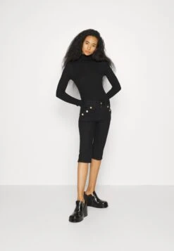 Filippa K Capri Pants - Shorts Vaqueros - Night Black -OXMO Ventas 5755fbcb72694733828eec16a653042a