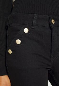 Filippa K Capri Pants - Shorts Vaqueros - Night Black -OXMO Ventas 608b7a966a7b46d1abf2de0fb488ae9f