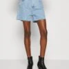 Calvin Klein Jeans Mom - Shorts Vaqueros - Denim Light -OXMO Ventas 60de14fcd20245a5a47fb2e6e8e7c9fa