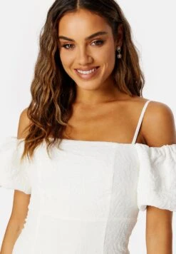 Zelia - Vestido Informal - White -OXMO Ventas 65d2b43b39594b329934a651e3e64a65