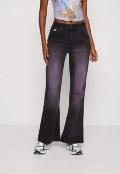 The Ragged Priest Low Rise - Low Rider Jean- Vaqueros Bootcut - Charcoal