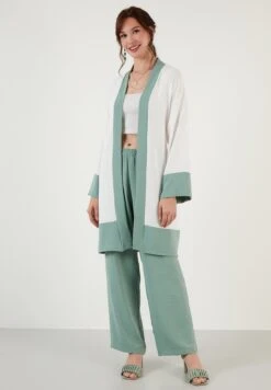 LELA Two Piece Set - Regular Fit - Abrigo Corto - Mint