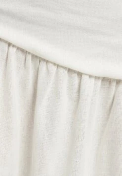 Calli Matisse - Falda Larga - White 13 Calli Matisse - Falda Larga - White -OXMO Ventas 93aedf54c2234c50987b8cfc3e9952c4