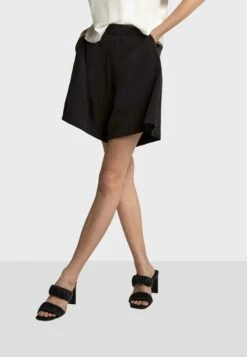 Felippa - Shorts - Black