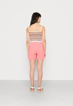 Pieces Tina Hw Bc Sww - Shorts - Strawberry Pink -OXMO Ventas 955bef2c2dde4dd7bee73841fb27a861