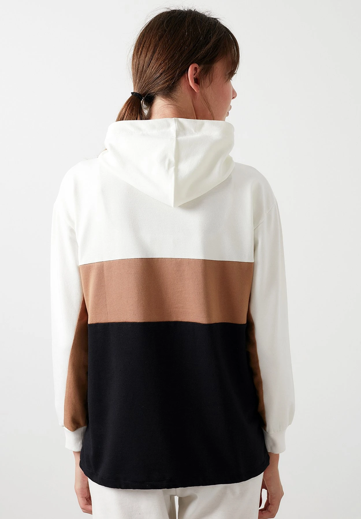 LELA Jersey Con Capucha - Ecru Biscuit Color Black 4 LELA Jersey Con Capucha - Ecru Biscuit Color Black - Imagen 2