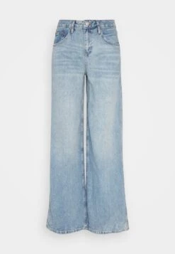 BDG Urban Outfitters Puddle- Vaqueros Boyfriend - Light Vintage -OXMO Ventas ad1d51b8d2154f0a84675559eef6e2c0