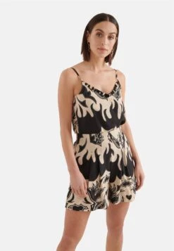 Artwork - Shorts - Black -OXMO Ventas aec74d64f87c4ccab4fe0b3c6de871a6