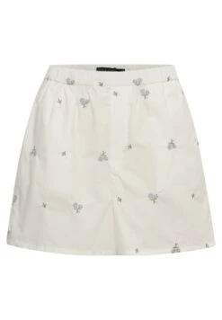 Soaked In Luxury Sosllenora- Shorts - Whisper White -OXMO Ventas b62283ae03d548ffbe31d7a0421e533a
