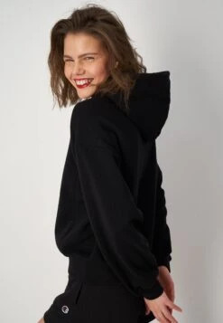 Hooded Logo - Jersey Con Capucha - Black -OXMO Ventas bb17c81c9c874c8589e676c0e8d0b67f