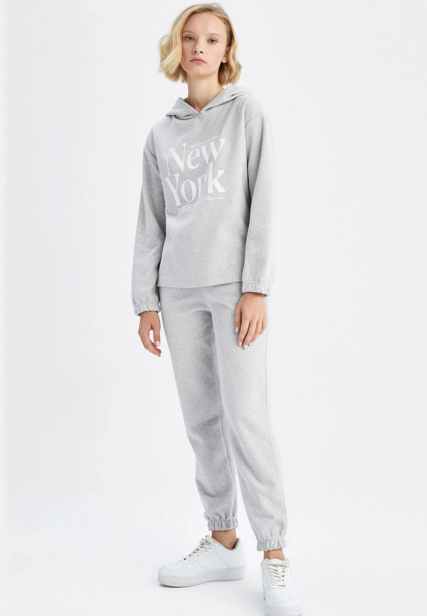 DeFacto Regular Fit - Camiseta De Manga Larga - Grey 4 DeFacto Regular Fit - Camiseta De Manga Larga - Grey - Imagen 2