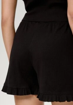 QS By S.Oliver Shorts - Schwarz -OXMO Ventas c4fa3ee17d424e76b07c089acc4796cd