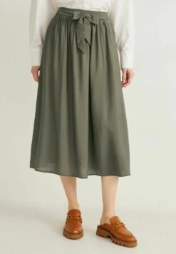 Falda Acampanada - Green