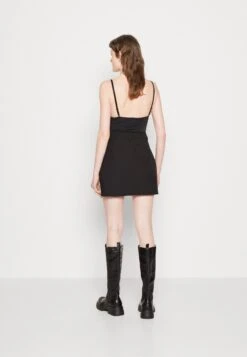 SAMSØE SAMSØE Jolina Skirt- Minifalda - Black -OXMO Ventas d08eb1455fe8488f937d2ccf3d5df88c