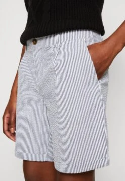 ESPRIT Shorts - Navy -OXMO Ventas d476224428d54f7b847b9a2bcf0395d2