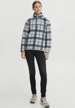 OXMO Oxchinne - Forro Polar - Total Eclipse -OXMO Ventas db6dab23d36f4fd8bf50d52b55d5df0e