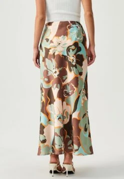 Newport - Falda Larga - Twiggy Floral -OXMO Ventas e55e80da6f9a4d56a340200cbed86a25