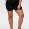 ONLY CARMAKOMA Goldtrash Life Easy Jrs - Shorts - Black -OXMO Ventas f91427c0c1484a7c8ae36927de0701e3